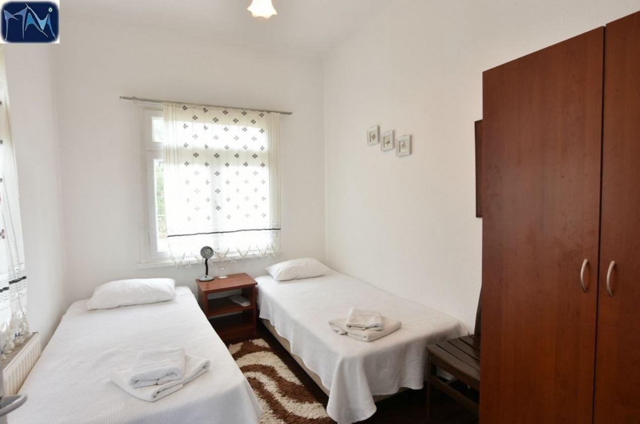 Отель Mavi Pension Айвалык Экстерьер фото